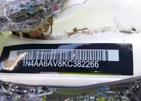 2019 Nissan Maxima 3.5 Platinum z USA, uszkodzony, nr VIN 1N4AA6AV8KC382266